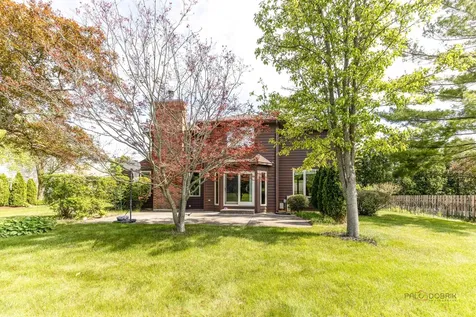 810 Edgemere Road Buffalo Grove IL 60089