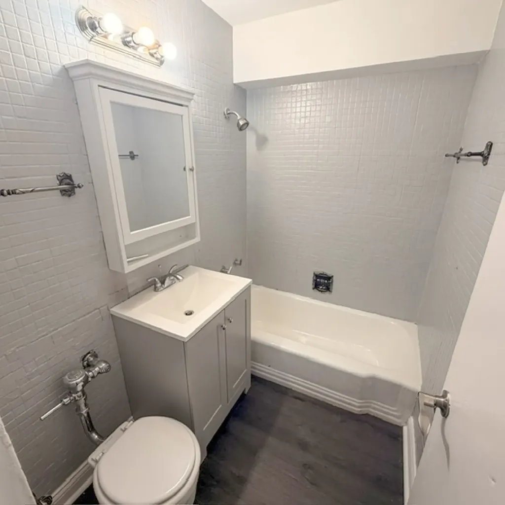 7337 South South Shore Drive Chicago IL 60649