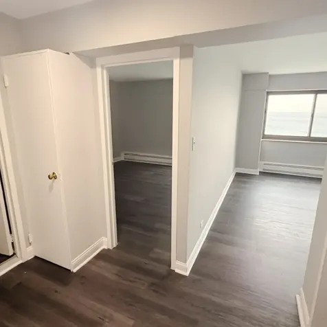 7337 South South Shore Drive Chicago IL 60649