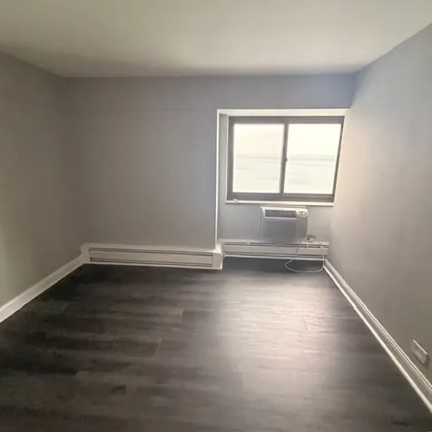 7337 South South Shore Drive Chicago IL 60649