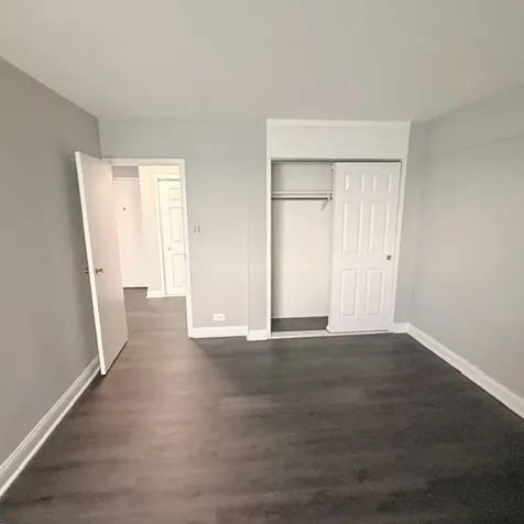7337 South South Shore Drive Chicago IL 60649