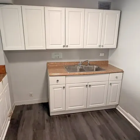 7337 South South Shore Drive Chicago IL 60649