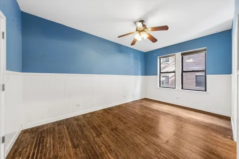 6829 North Lakewood Avenue Chicago IL 60626
