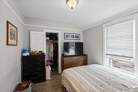 5725 West Giddings Street Chicago IL 60630