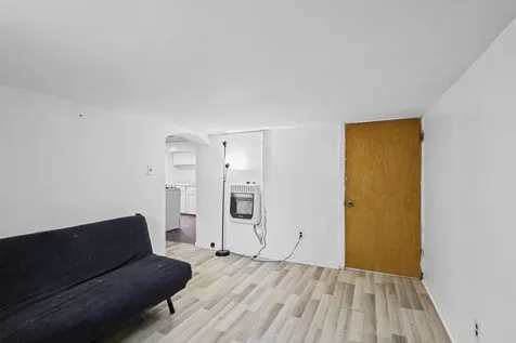 5725 West Giddings Street Chicago IL 60630
