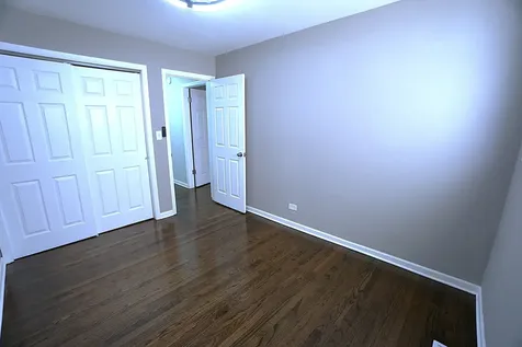 6122 North Winthrop Avenue Chicago IL 60660