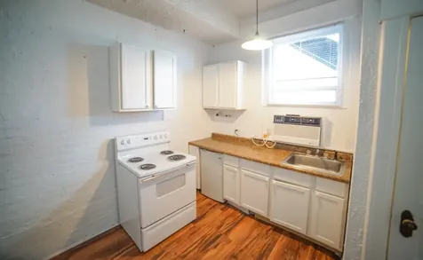 2800 North Pine Grove Avenue Chicago IL 60657
