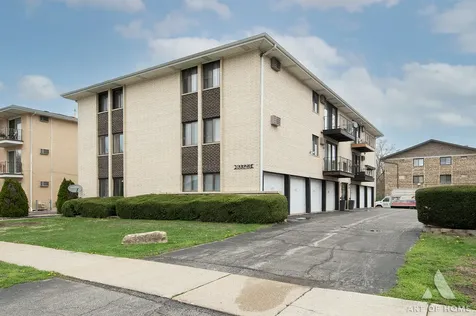 10323 Mayfield Avenue Oak Lawn IL 60453