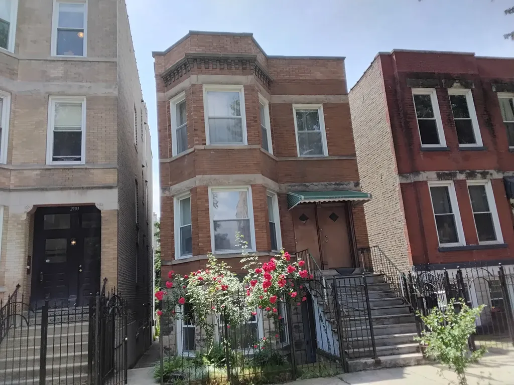 2507 West Walton Street Chicago IL 60622