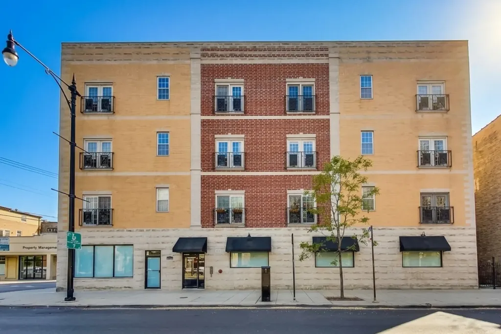 3231 West Fullerton Avenue Chicago IL 60647