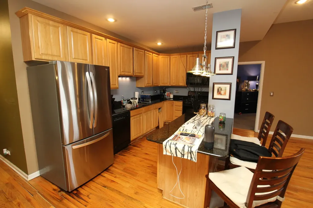 3231 West Fullerton Avenue Chicago IL 60647