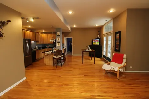 3231 West Fullerton Avenue Chicago IL 60647