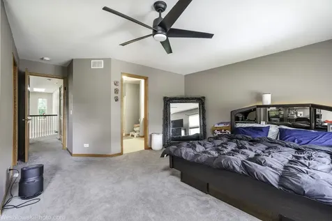 2840 Cobblestone Drive Crystal Lake IL 60012