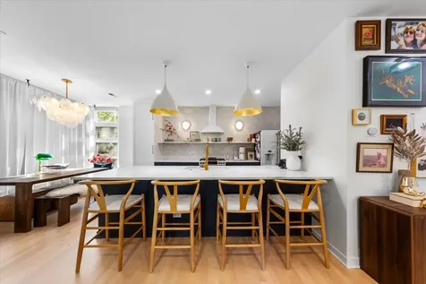 23 North Racine Avenue Chicago IL 60607