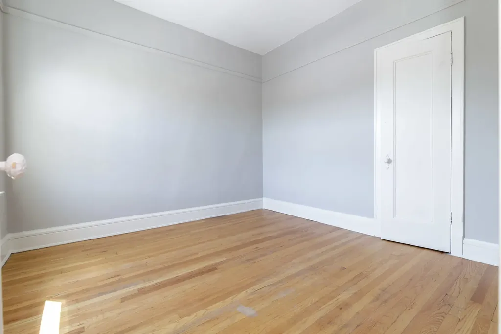 4754 North Lincoln Avenue Chicago IL 60625