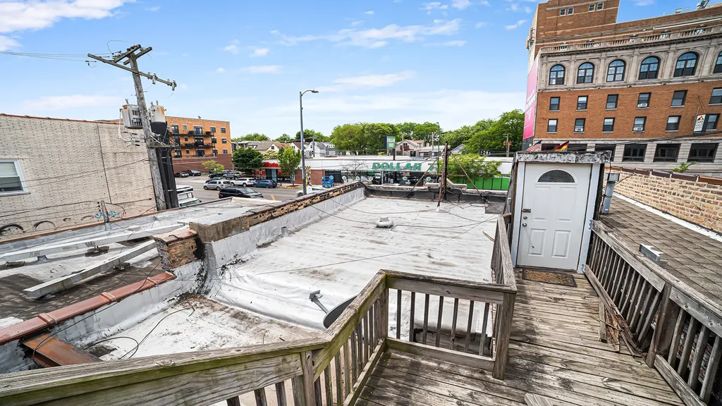 4754 North Lincoln Avenue Chicago IL 60625