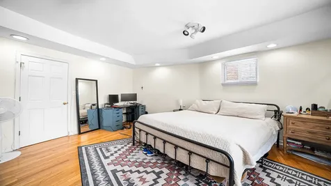 4754 North Lincoln Avenue Chicago IL 60625
