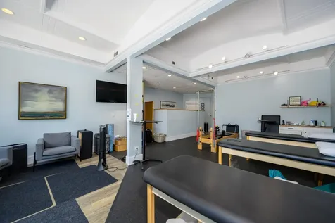 4754 North Lincoln Avenue Chicago IL 60625