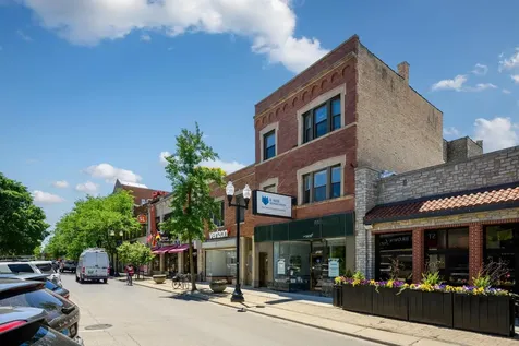 4754 North Lincoln Avenue Chicago IL 60625
