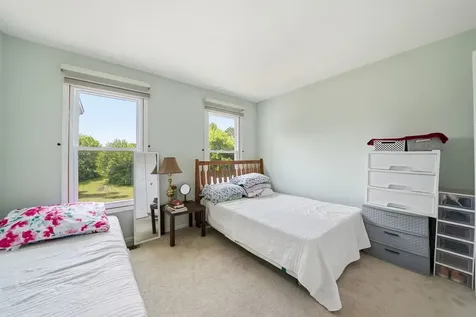 930 Ripple Brook Lane Elgin IL 60120