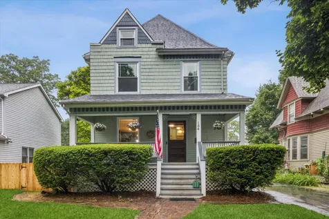 134 North Kensington Avenue La Grange IL 60525