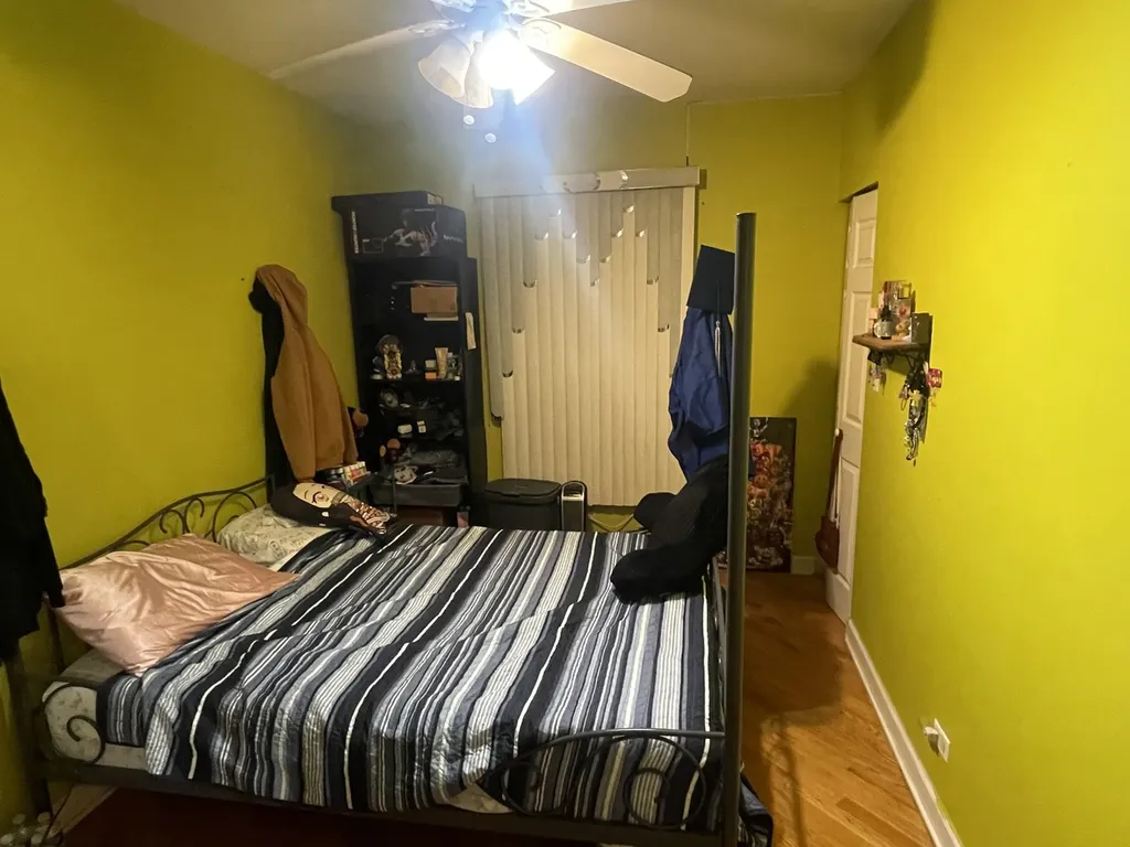 2915 West Granville Avenue Chicago IL 60659