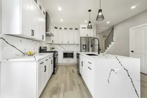 3755 North Odell Avenue Chicago IL 60634