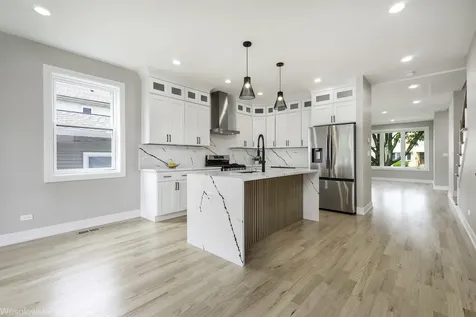 3755 North Odell Avenue Chicago IL 60634