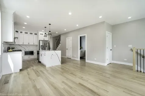 3755 North Odell Avenue Chicago IL 60634