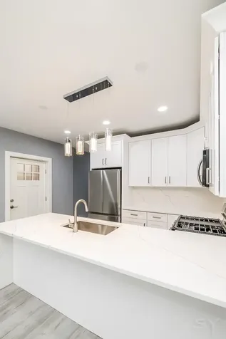 1232 South Fairfield Avenue Chicago IL 60608