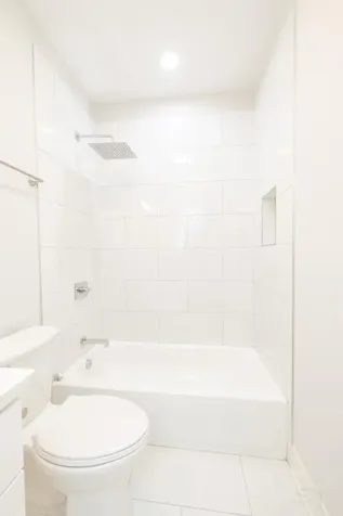 1232 South Fairfield Avenue Chicago IL 60608