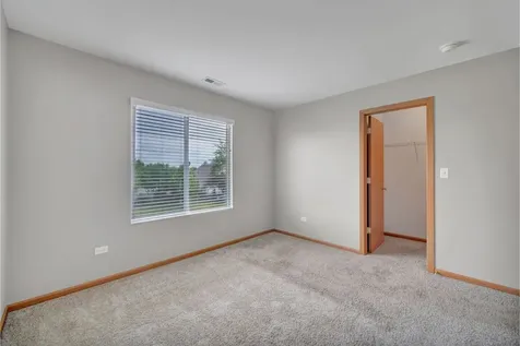 1717 Fieldstone Drive S Shorewood IL 60404