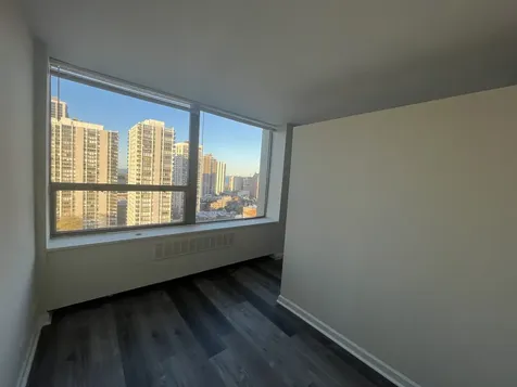 1360 North Sandburg Terrace Chicago IL 60610