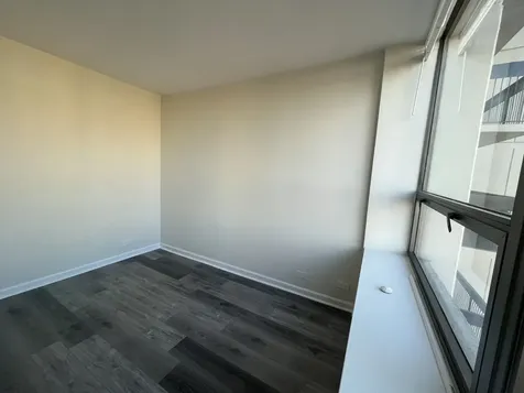 1360 North Sandburg Terrace Chicago IL 60610
