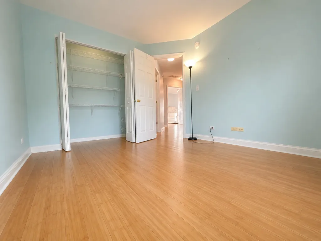 210 Balmoral Court Glendale Heights IL 60139