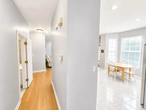 210 Balmoral Court Glendale Heights IL 60139