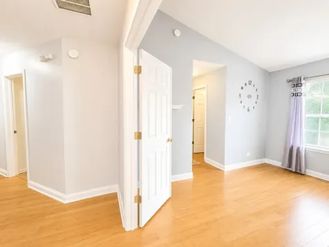 210 Balmoral Court Glendale Heights IL 60139