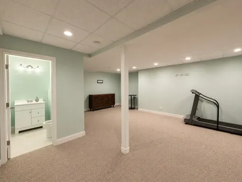 210 Balmoral Court Glendale Heights IL 60139