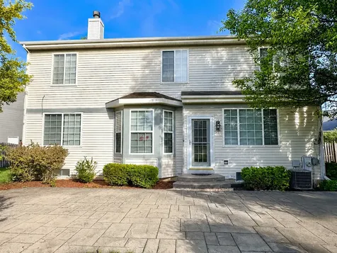210 Balmoral Court Glendale Heights IL 60139