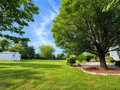 210 Balmoral Court Glendale Heights IL 60139