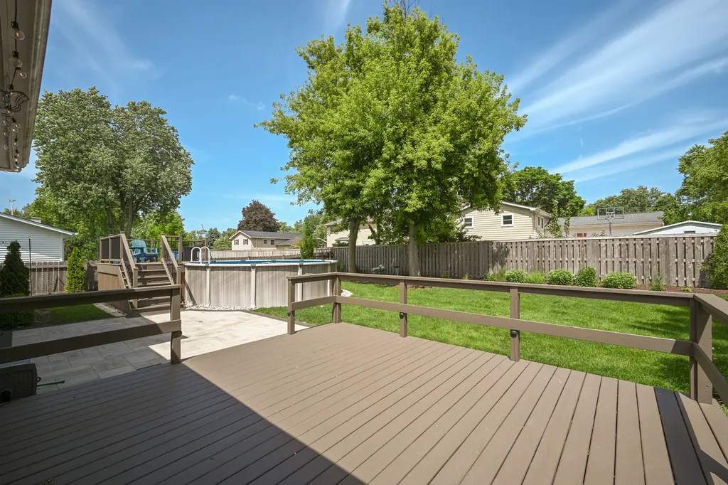 1967 Nottingham Lane Wheaton IL 60189