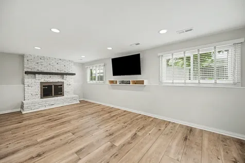 1967 Nottingham Lane Wheaton IL 60189