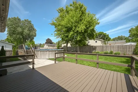 1967 Nottingham Lane Wheaton IL 60189