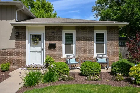 1967 Nottingham Lane Wheaton IL 60189
