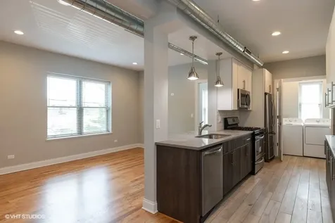 641 East 49th Street Chicago IL 60615