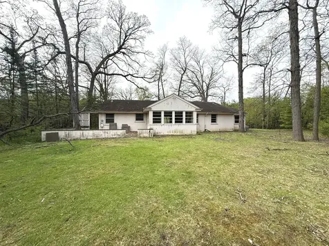 980 Mellody Road Lake Forest IL 60045