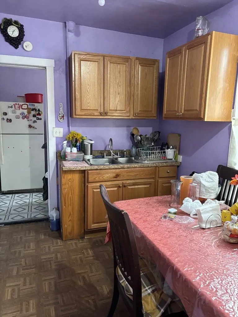 2665 West Medill Avenue Chicago IL 60647