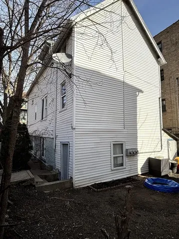 2665 West Medill Avenue Chicago IL 60647