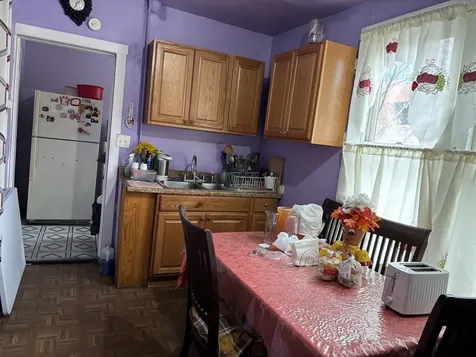 2665 West Medill Avenue Chicago IL 60647