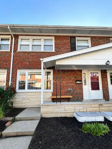 916 North Boxwood Drive Mount Prospect IL 60056